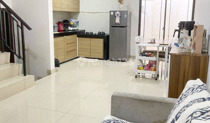 Rumah GLC di Cluster Asia hadap Selatan semi furnished 1