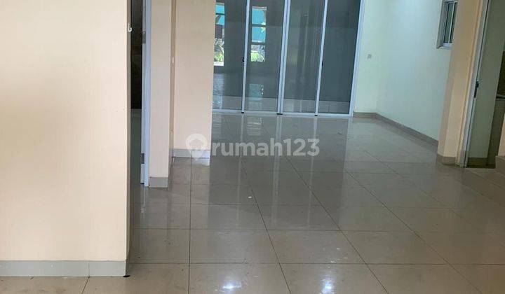 Rumah GLC 2 Lantai bagus dan sudah Renovasi 1