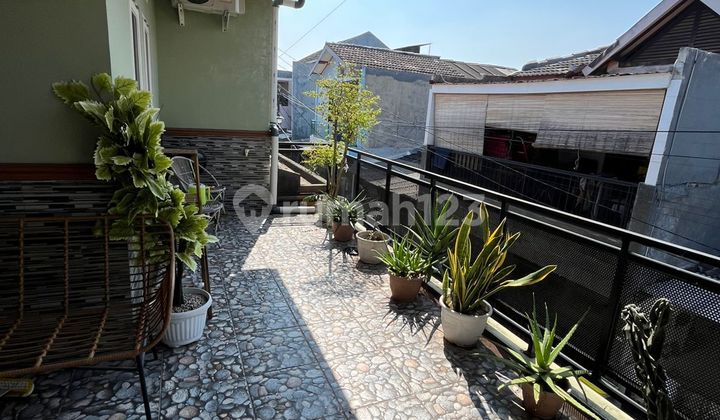 Rumah Bagus dan Murah 2 Lantai di Wisma Tajur Ciledug Siap Huni Rumah Bagus dan Murah 2 Lantai di Wisma Tajur Ciledug Siap Huni