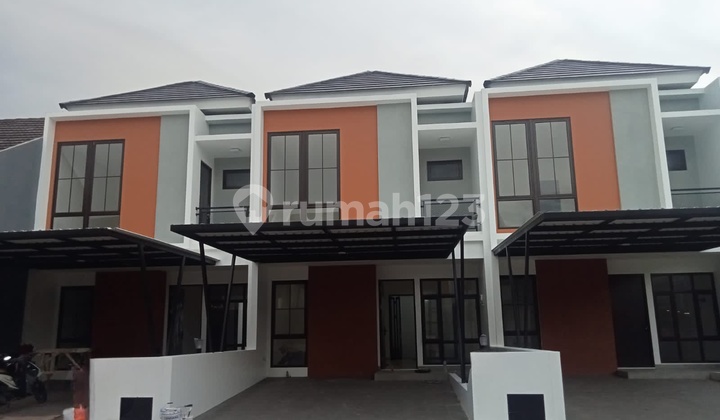 Rumah Brand New Di Metland Puri Siap Huni Rumah Brand New Di Metland Puri Siap Huni