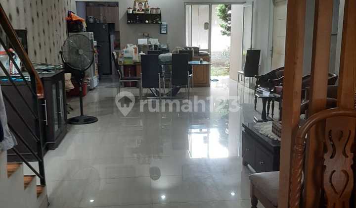 Turun Harga Investasi Menarik Rumah di Kavling Dki 2