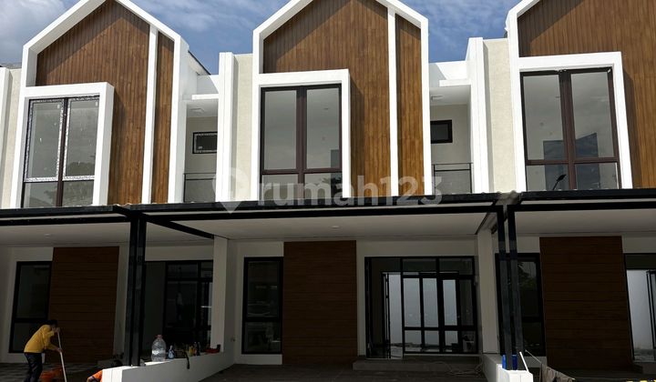 Rumah Metland Puri Bangunan Mandiri Siap Huni Rumah Metland Puri Bangunan Mandiri Siap Huni