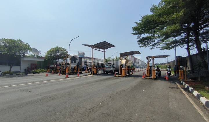 Ready-to-Use Warehouse at Sedayu Bizpark Daan Mogot, Affordable