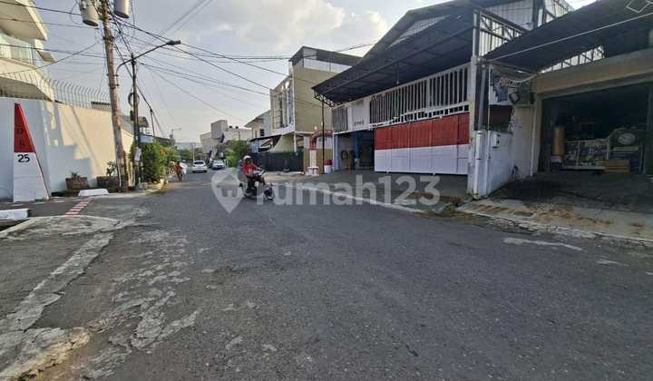 Strategic Business Space Located on Amerta Raya Road with SHM 2