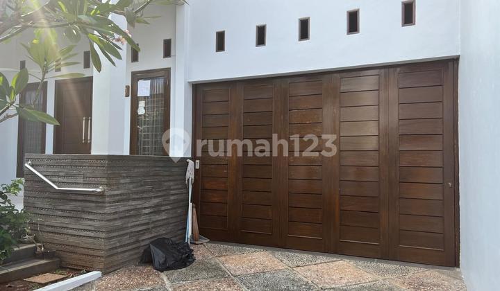 Rumah Cantik Di Tengah Kota Di Tanjung Duren Dalam 2