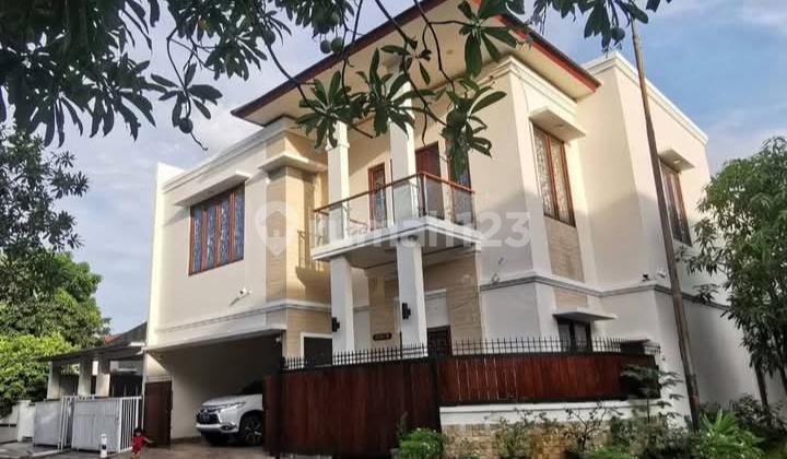 Rumah Bagus di Banjar Wijaya Ada Kolam Berenang Rumah Bagus di Banjar Wijaya Ada Kolam Berenang