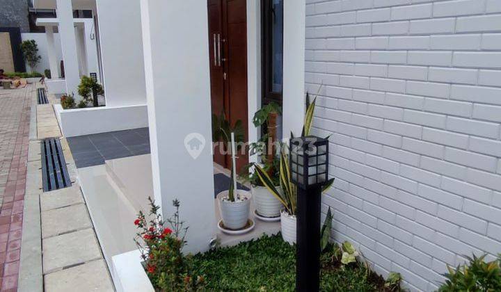 Rumah 2 Lantai Gaya Scandinavian Mulai 700jt An Dekat Sport Jabar, Kota Bandung Rumah Baru SHM - Sertifikat Hak Milik 2