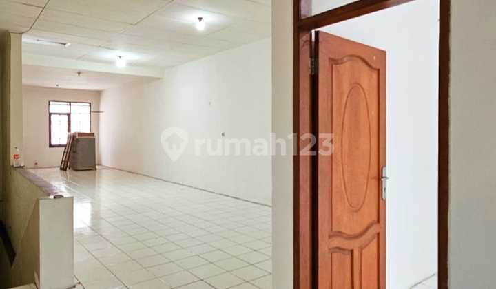 Ruko Siap Pakai Taman Kopo Indah 2 Bandung Akses Strategis Cocok untuk Usaha