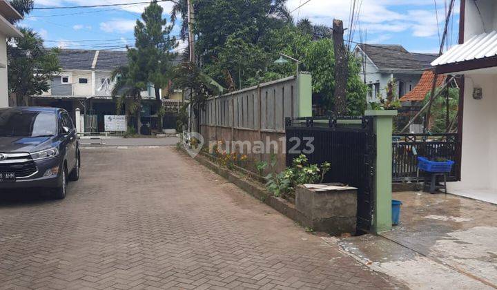 Rumah Shm Yang Asri Didaerah Strategis  2