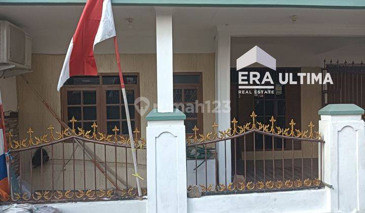 Rumah Besar Cocok Untuk 2 Keluarga Di Samping Sumarecon  2