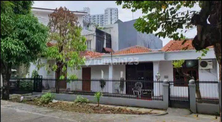 Dijual Rumah Di Benhil Potensial Untuk Kost 1