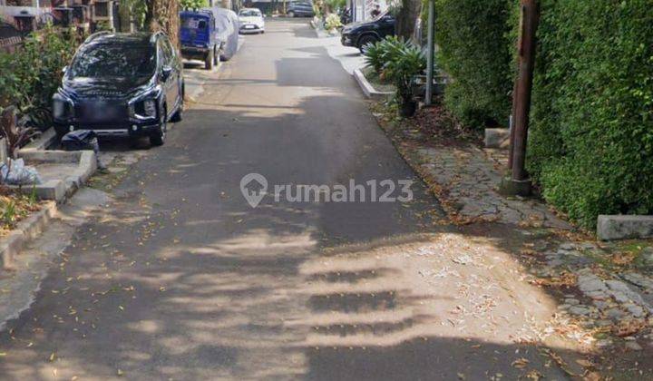 Dijual Rumah Besar Di Area Jalan Riau Bandung 2