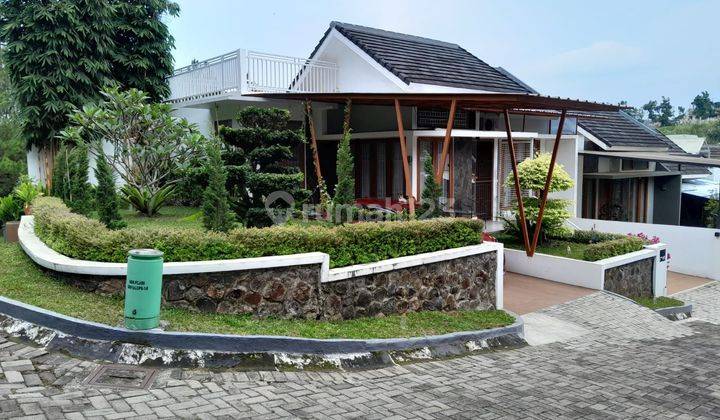 Rumah Cantik Nyaman siap Huni harga menarik di Bandung Utara 1