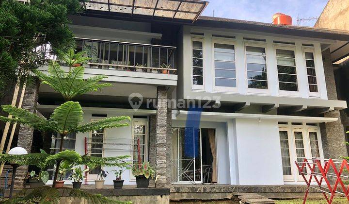 Dijual Rumah Mewah harga menarik di kawasan Elite Dago Pakar 1