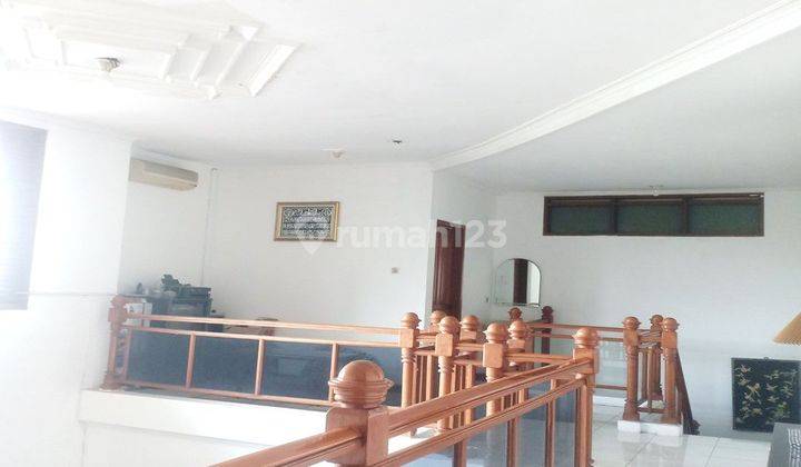 Dijual Rumah + kost kost di Tubagus Ismail harga murah 2