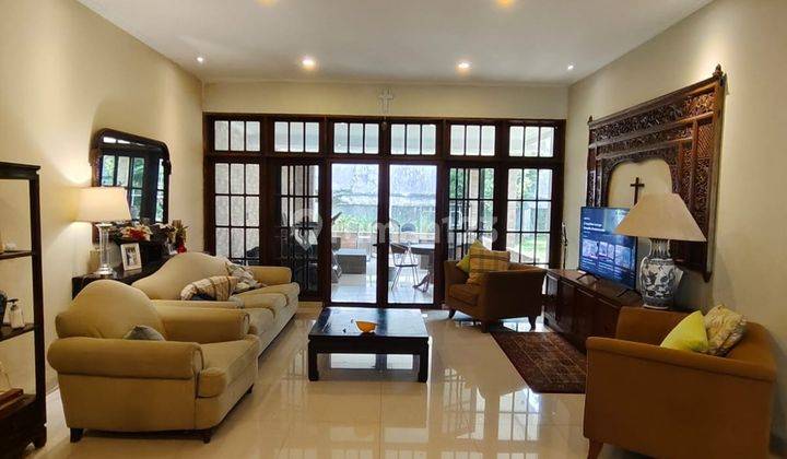 Dijual Rumah di Kemang 1