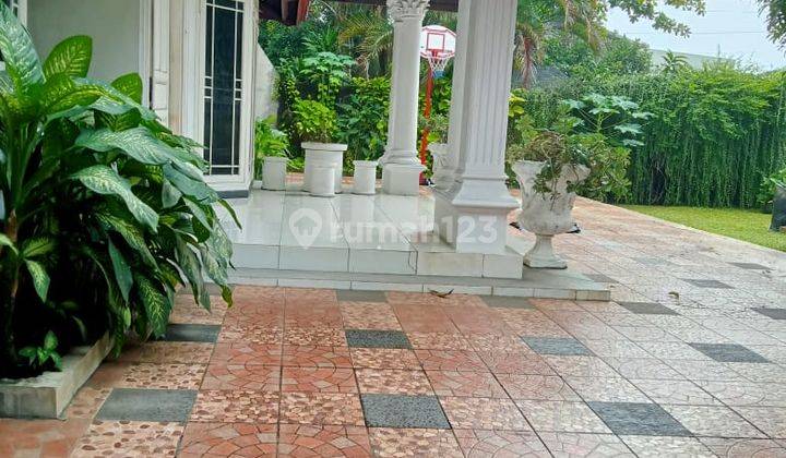 Dijual Rumah Tua Siap Huni Pinggir Jalan Besar 1