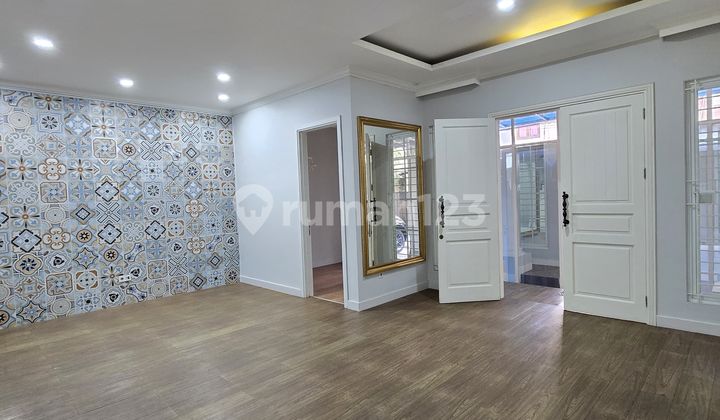 Dijual Rumah Baru Renovasi Di Cipete Luas Tanah 133m2 Kt 4+1 2