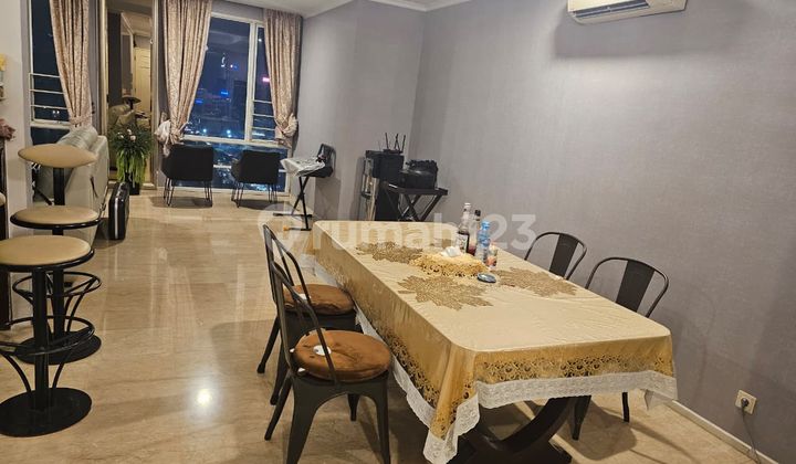 For Rent Apartment FX Sudirman 3BR Lt.35 Senayan Kebayoran baru Jakarta Selatan