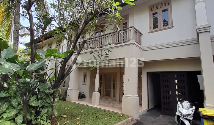 For Rent. Modern House in Kemang – Quiet & Private Area 2