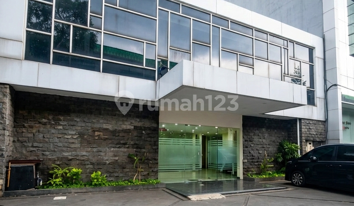 3-Storey Shophouse in Wolter Monginsidi - Suitable for Clinic/Office/Pharmacy, Complete Facilities & Prime Location 3-Storey Shophouse in Wolter Monginsidi - Suitable for Clinic/Office/Pharmacy, Complete Facilities & Prime Location
