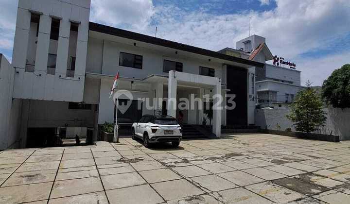 For Rent 3-Story Office Building Ready for Occupancy in Strategic Location Kebayoran Baru For Rent 3-Story Office Building Ready for Occupancy in Strategic Location Kebayoran Baru