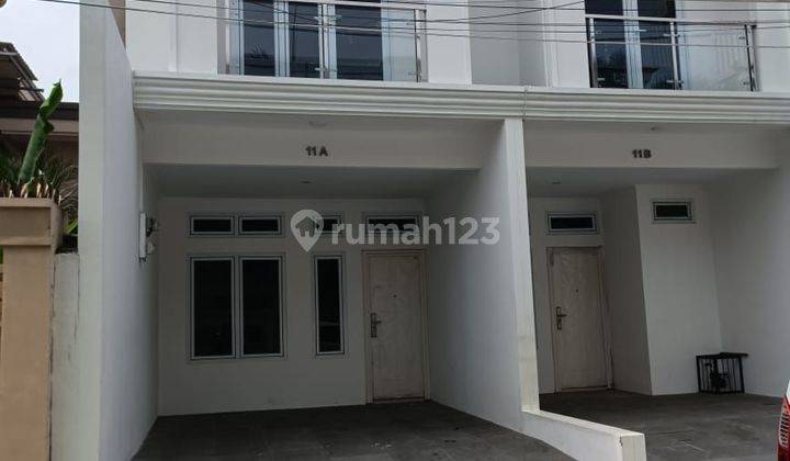 Rumah Mewah 2 dan 3 Lantai di Cempaka Putih Tengah jakarta pusat 2