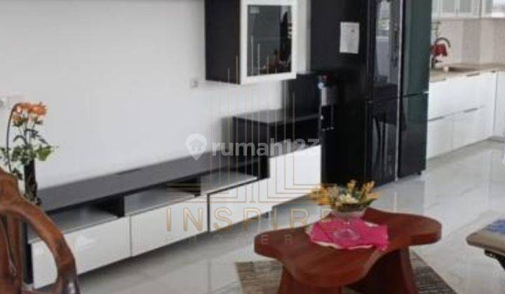 Disewakan Rumah Green Vile 4Br Furnish di Jakarta Barat 1