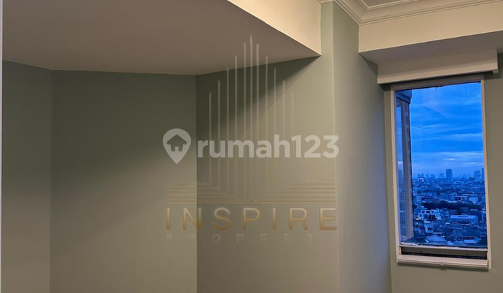 Sewa apartemen condominium ta 3 br atas taman anggrek jakarta barat 2