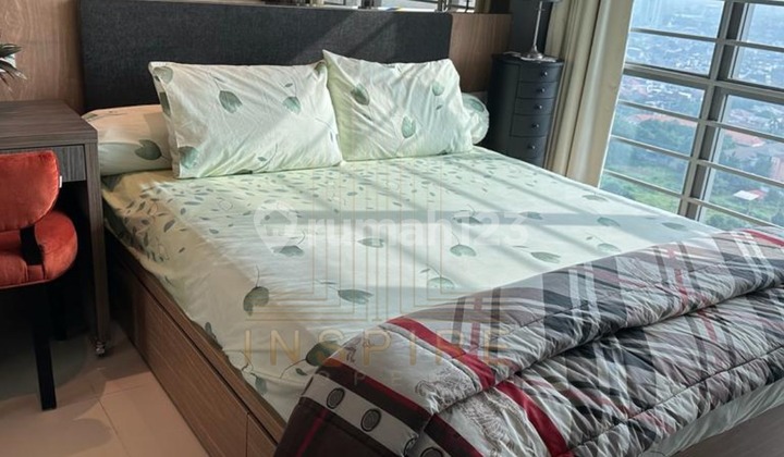 Disewakan Apartemen St Moritz 3Br Strategis Jakarta Barat 2