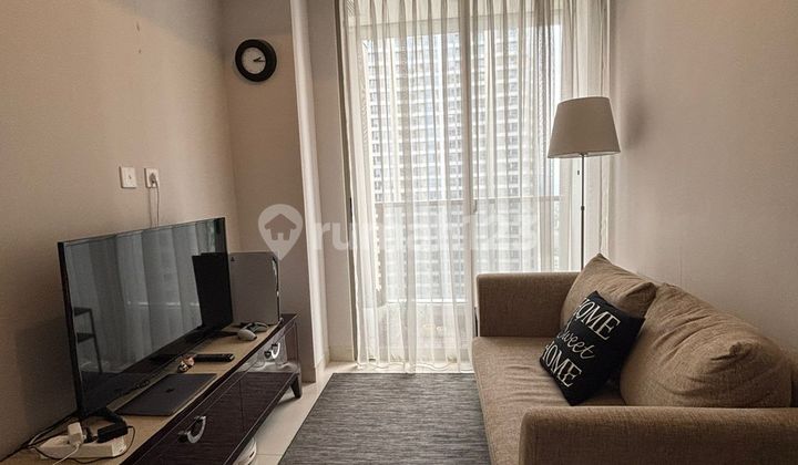 Turun Harga Apartemen Taman Anggrek For Sale Apartemen Modern dengan Konsep Smart Living. Furnish Desain Minimalis Moderen Bikin Suasana Tenang View Pool Lokasi Strategis Conecting Mall Jakarta Barat
