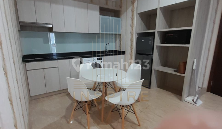 Sewa Aprtemen Menteng Park 3BR private lift siap huni full furnish jakarta barat 2