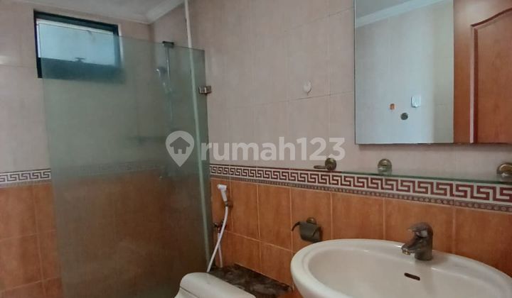 Rent 2BR Condominium Apartment Fully Furnished Best View West Jakarta Cheapest Near 4 Malls 4 Campuses 2