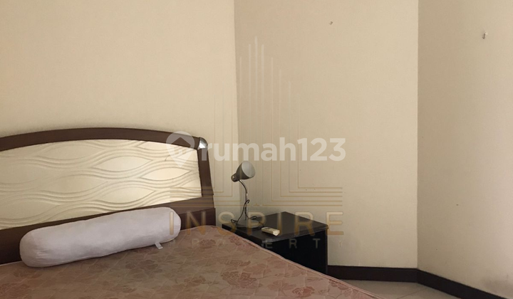 For Sale Condominium Apartment 3BR fully furnished ready to occupy West Jakarta