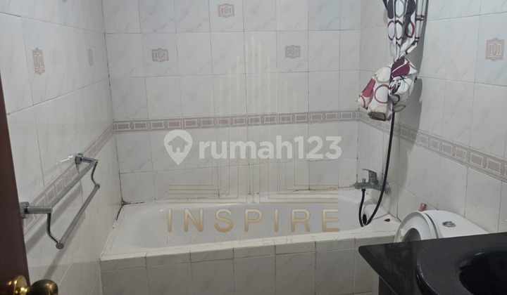FOR RENT TA CONDOMINIUM APARTMENT TYPE 2 BR FULLY FURNISHED ABOVE TA MALL NEAR 4 MALLS WEST JAKARTA