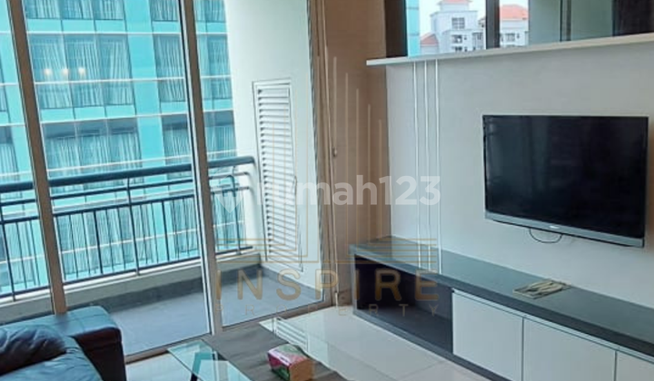 Rent Central Park Apartment 2BR fully furnished strategic ready to occupy near mall West Jakarta