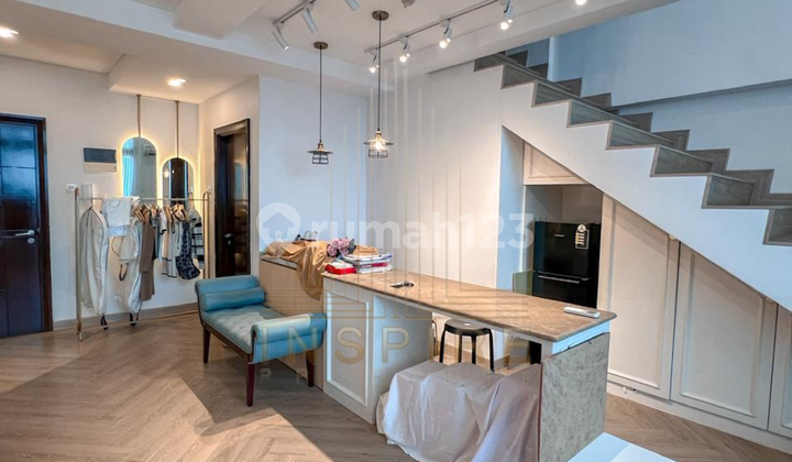 Selling Neo Soho Unit, Good and New Interior