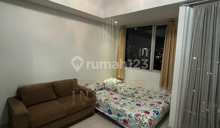 Studio Unit for Rent Westmark in Front of Orchid Park