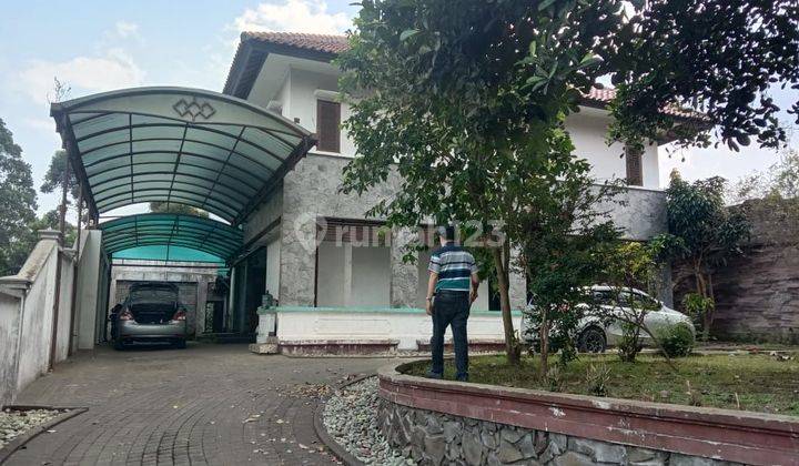 Rumah villa 2 lantai jambudipa cisarua bandung barat 1