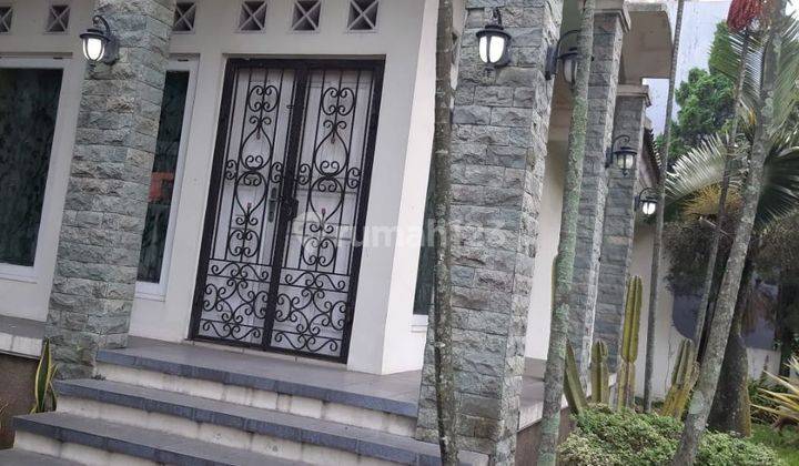 Rumah Bagus Terawat Full Furnish Di Kawaluyaan  2