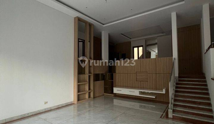 Dijual Rumah Komplek One Gate System Meruya Utara Jakarta Barat 1