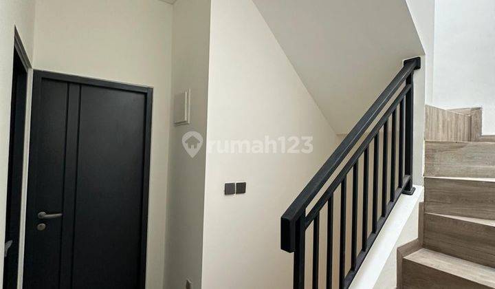 Dijual Rumah Lebar 6 Harga Dibawah 2m Meruya Utara Jakarta Barat 2