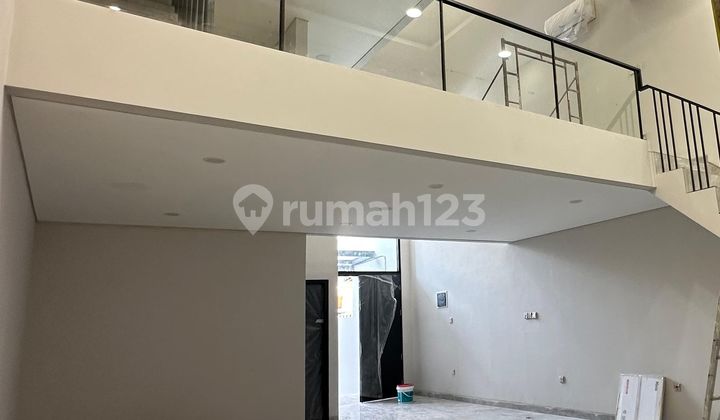 Dijual Rumah Custom Jalan Lebar Di Meruya Utara Jakarta Barat