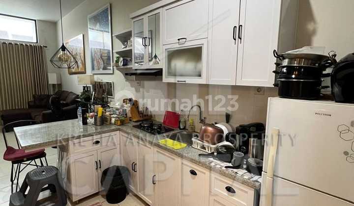 Fully Furnished House with Excellent Air Circulation in Simakirana Area, Baru Parahyangan City. 2