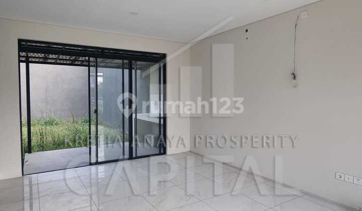 Rumah Baru masih Fresh di tatar Simakirana Kota Baru Parahyangan