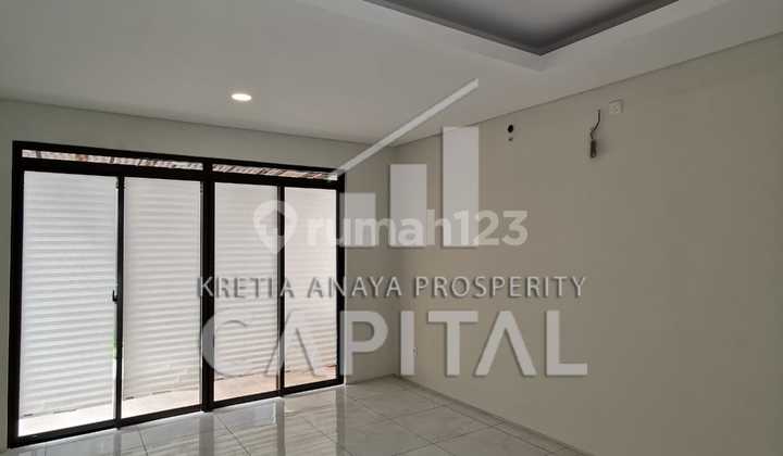 Ready-to-Occupy Unfurnished House in Tatar Simakirana, Baru Parahyangan City Ready-to-Occupy Unfurnished House in Tatar Simakirana, Baru Parahyangan City