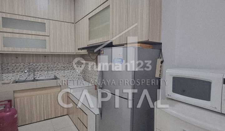 House with a Good Location and Move-In Ready in the Jingganagara Area, Baru Parahyangan City. 2