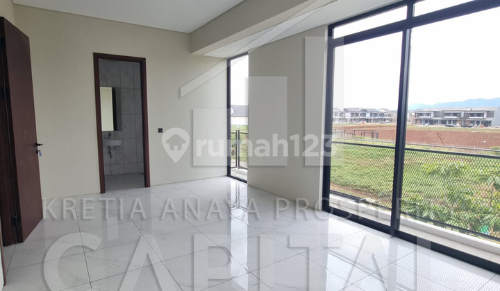 Rumah Posisi Hook di Tatar Punawangi Kota Baru Parahyangan