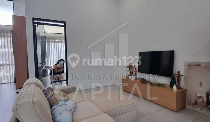 Rumah Apik dan Homie di tatar Lokacitra Kota Baru Parahyangan