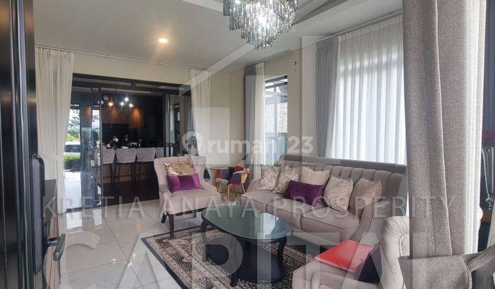 Rumah 2 Lantai Bagus Semi Furnished SHM di Kota Baru Parahyangan, Bandung 1